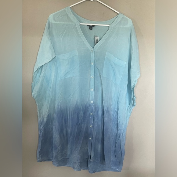 Torrid Top - Picture 2 of 4